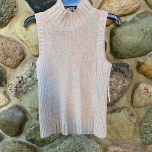 Anthropologie Sweaters - Anthropologie Brea Sweater Tank, Size M